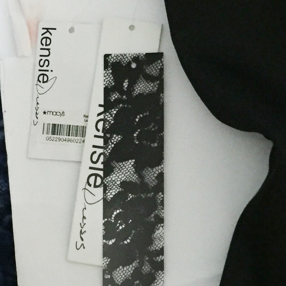 Kenzie Belted Sheath Dress Size 8 NWT - Picture 4 of 8